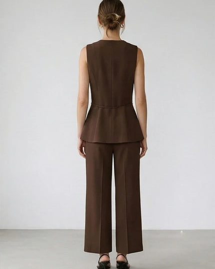 Chic Women's Set Elegant Brown Suit