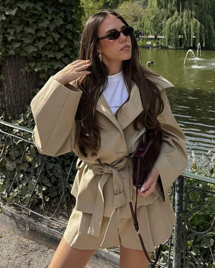 Chic Summer Set: Elegant Turn-Down Collar Jacket & Shorts