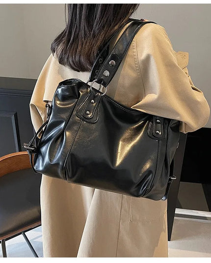 Chic Shoulder Bags