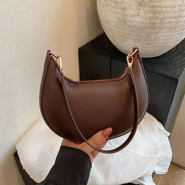 Luna Bag: Stylish Elegance for Modern Women